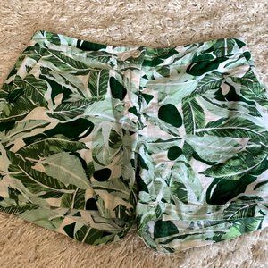 Saint Tropez West Green Leaf Pattern Shorts Size 4